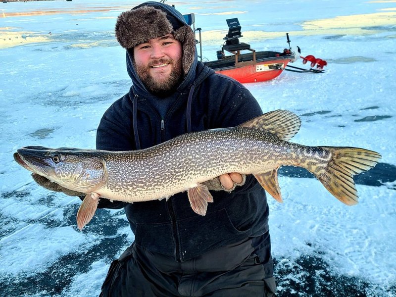 Ice fishing online game - Get Ready to Reel in Big Wins with Our Canadian Ice Fishing Game Online